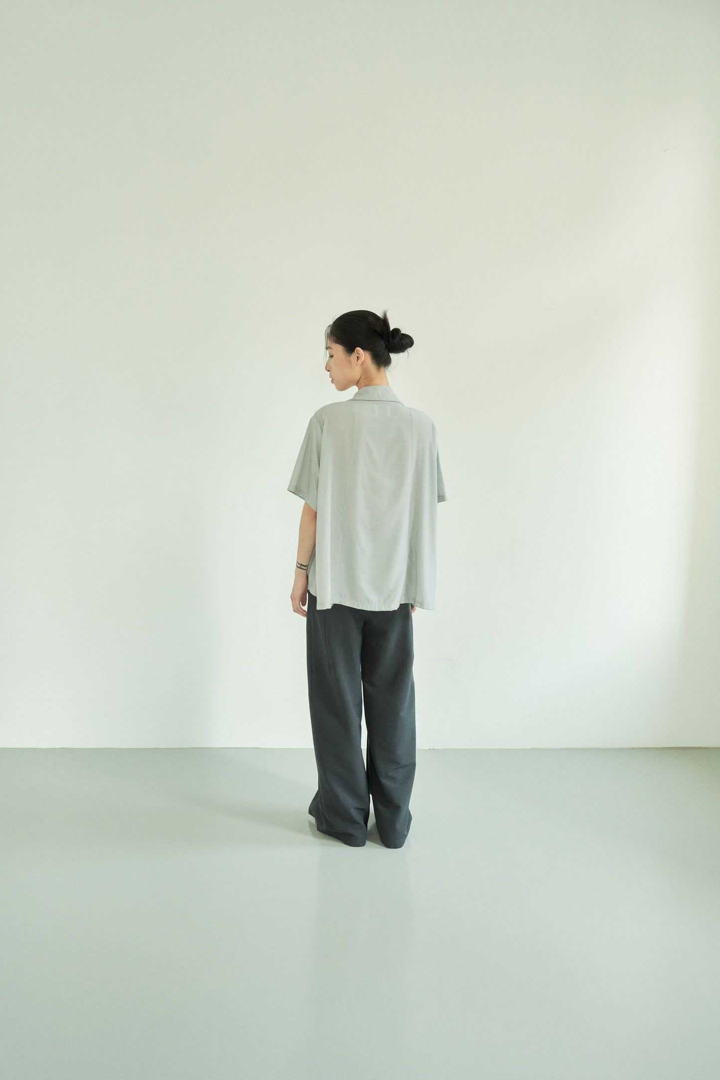 LM 扭結襯衫(藍)