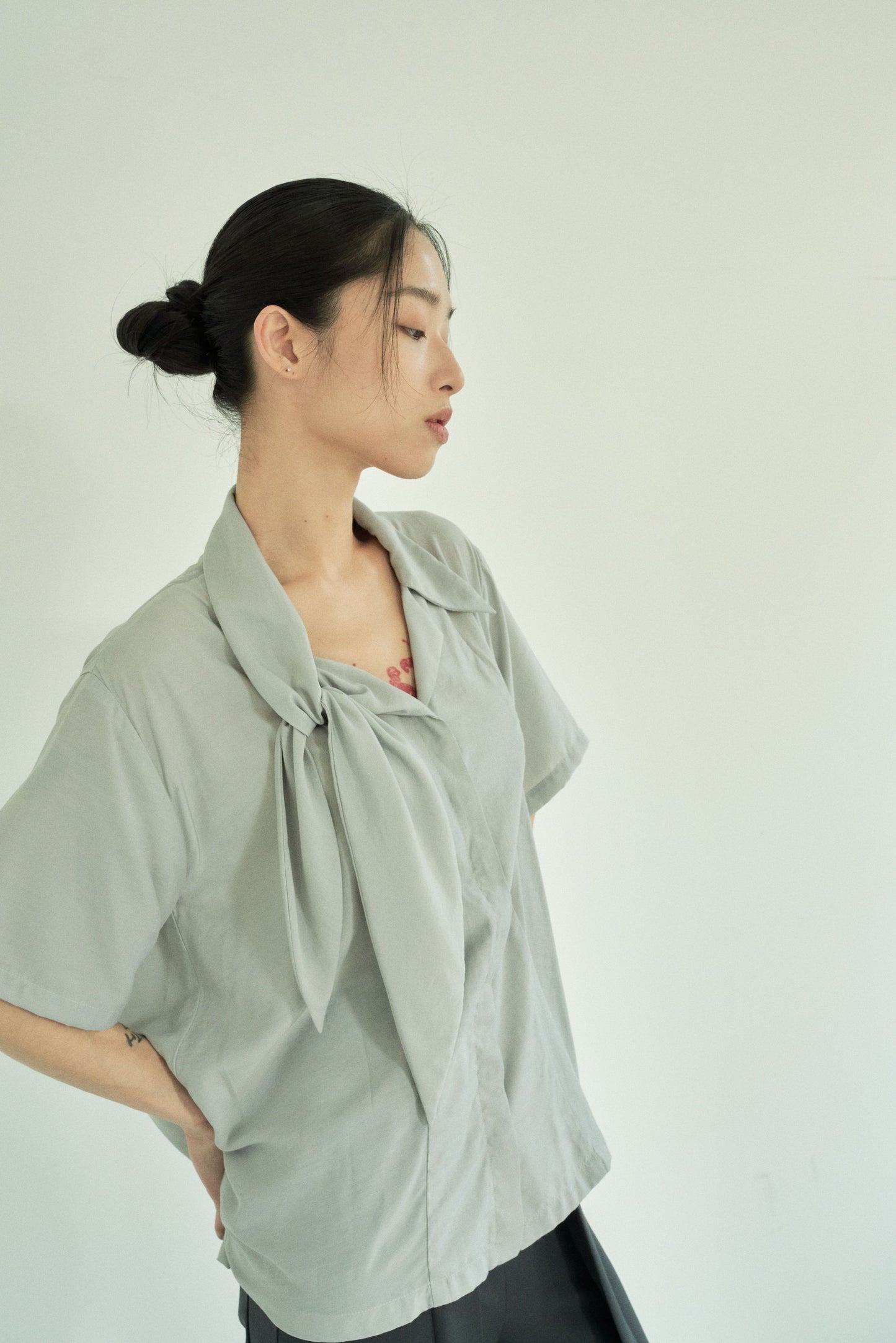 LM 扭結襯衫(藍)