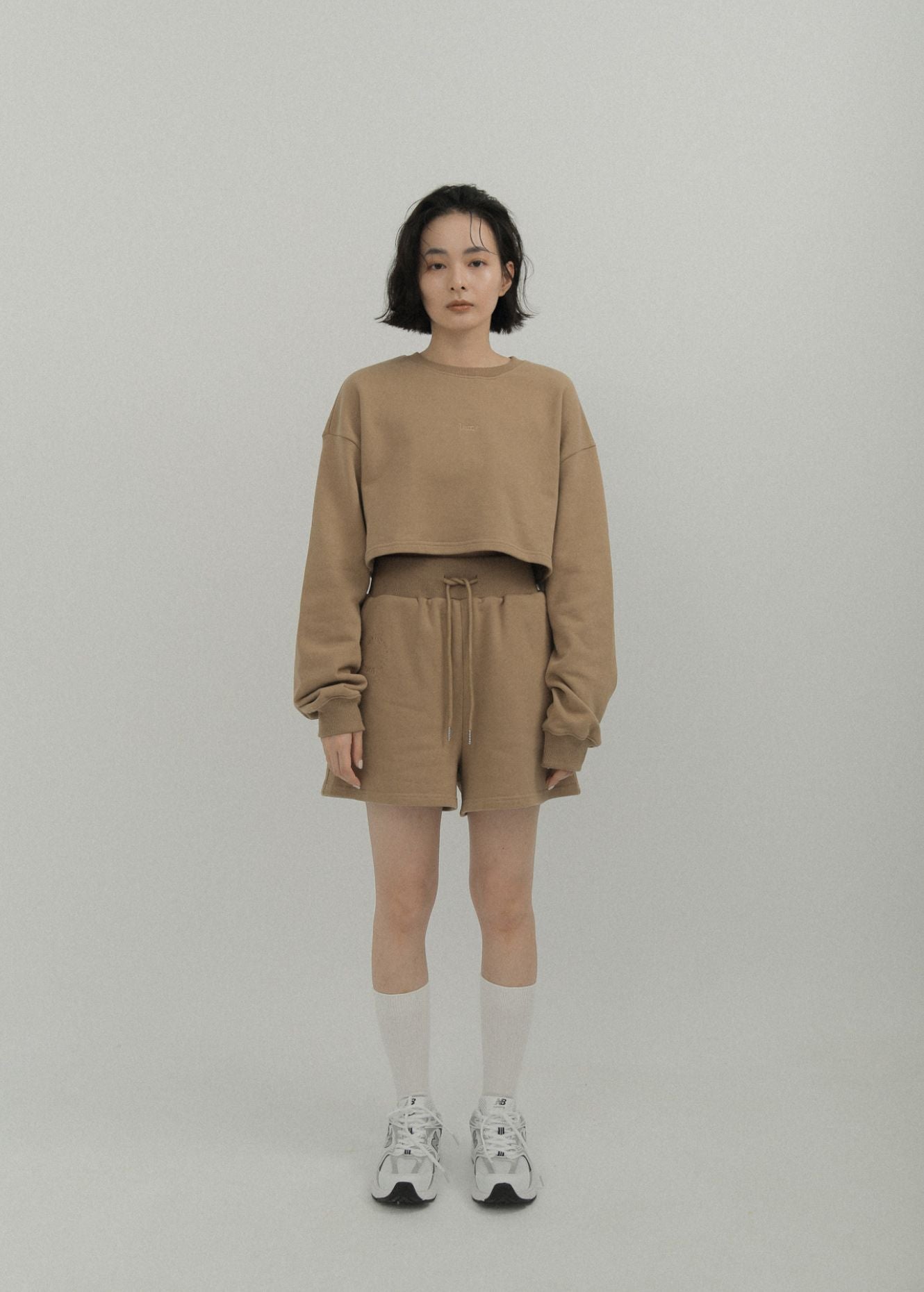 LM Leme logo cropped sweatshirt(Brown)