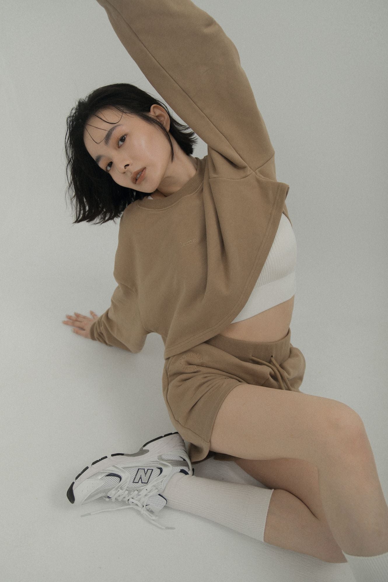 LM Leme logo cropped sweatshirt(Brown)