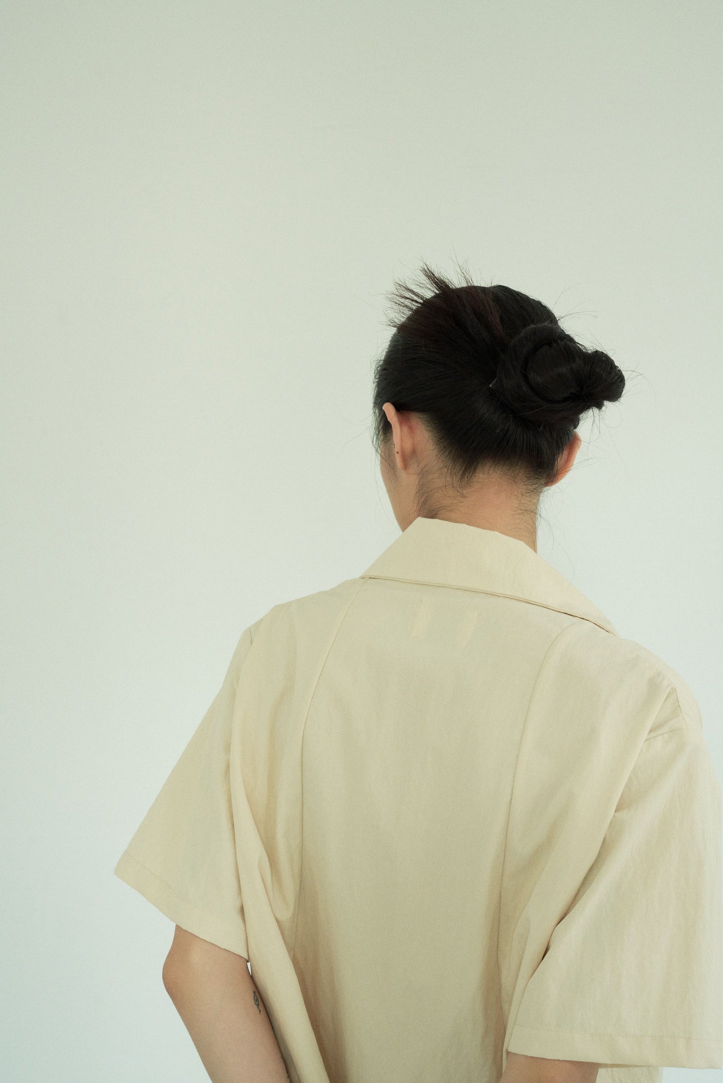 LM 扭結襯衫(米黃)